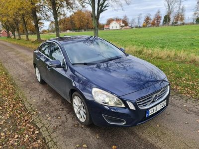 begagnad Volvo S60 D5 Geartronic Momentum, Svensksåld, Xenon