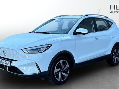 Vit (white) Begagnad 2022 MG ZS Luxury Sedan | 249 900 kr (Marknadspris)
