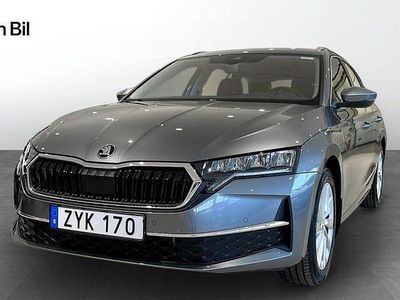Graphite grey metallic Begagnad 2024 Skoda Octavia Kombi | 294 900 kr (Marknadspris)