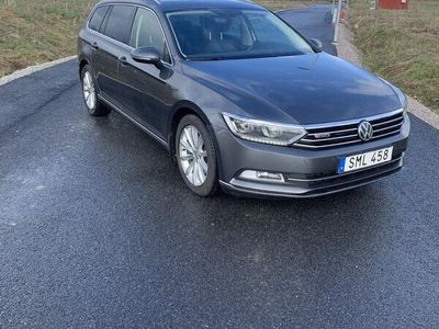 begagnad VW Passat Sportscombi 2.0 TDI SCR BlueMotion 4Motion