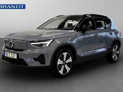 Begagnad Volvo XC40 Core 175 kW (238 HK) 2023 Grå SUV