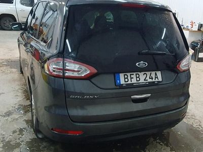 begagnad Ford Galaxy 2.0 EcoBlue AWD med pluspaket, 190hk