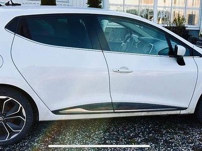 Begagnad Renault Clio IV Intens 90 HK (66 kW) 2019 Vit