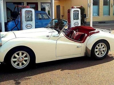 Begagnad Triumph TR3 102 HK (75 kW) 1958 Old english white Cab