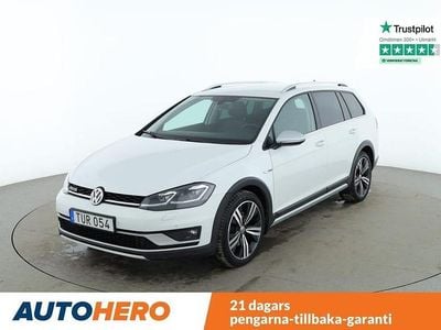 Vit Begagnad 2017 VW Golf Alltrack Kombi | 157 000 kr (Marknadspris)