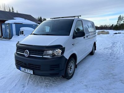 begagnad VW Transporter T28 2.0 TDI Euro 6