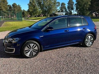 Begagnad VW e-Golf 100 kW (136 HK) 2020 Halvkombi