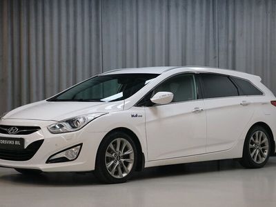 begagnad Hyundai i40 cw 1.7 CRDi 136hk Värmare, Skinn, Navi, 1 Ägare!