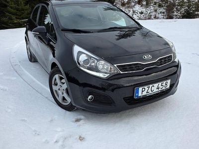 Begagnad Kia Rio 84 HK (61 kW) 2014