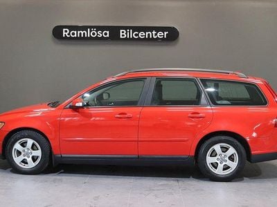 Röd Begagnad 2008 Volvo V50 Kinetic Kombi | 39 900 kr (Marknadspris)