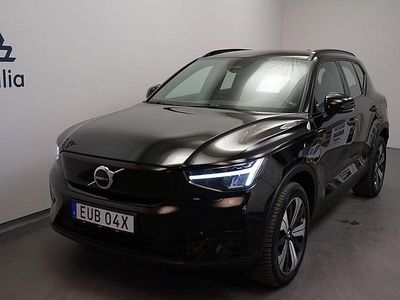 Svart Begagnad 2022 Volvo XC40 Core SUV | 349 500 kr