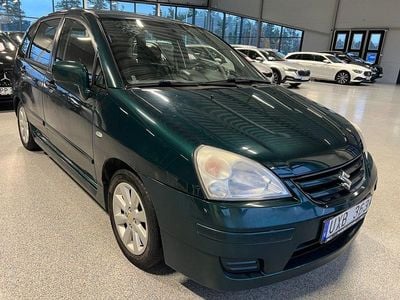 Suzuki Liana