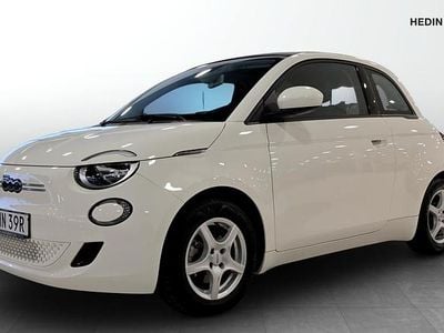 Begagnad Fiat 500e Icon 86 kW (118 HK) 2022 Vit Halvkombi