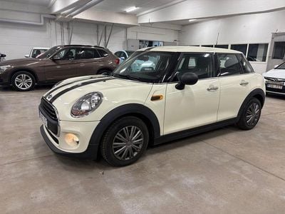 Vit Begagnad 2015 Mini ONE Pepper Halvkombi | 79 900 kr (Marknadspris)