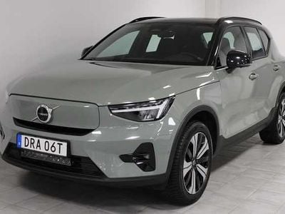 Grön Begagnad 2023 Volvo XC40 SUV | 379 000 kr (Marknadspris)