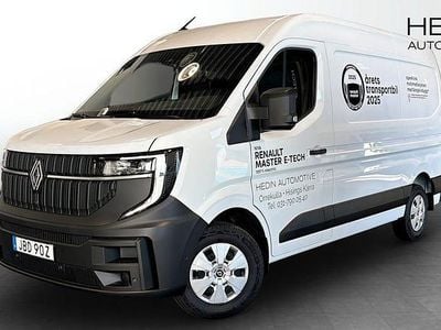 Vit Begagnad 2024 Renault Master Van | 723 750 kr