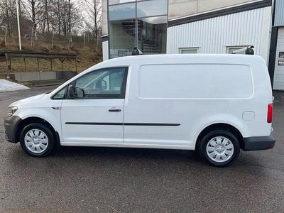 Vit Begagnad 2015 VW Caddy Maxi Minibuss | 88 000 kr