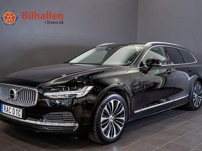 Svart Begagnad 2023 Volvo V90 Core Kombi | 359 900 kr (Marknadspris)