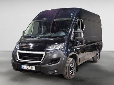 Svart Begagnad 2020 Peugeot Boxer Van | 144 900 kr (Bra pris)