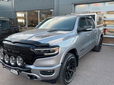 begagnad Dodge Ram Limited WT Jakt Edition 4x4 Crew Cab 2022, Pickup