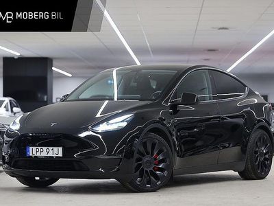 Svart Begagnad 2022 Tesla Model Y Performance SUV | 419 900 kr (Lite dyr)