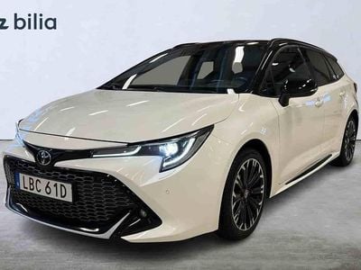Vit Begagnad 2022 Toyota Corolla Plus Kombi | 269 900 kr (Marknadspris)