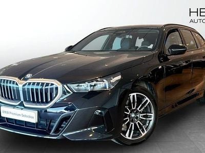 Svart Begagnad 2025 BMW 530 M Sport Kombi | 658 700 kr