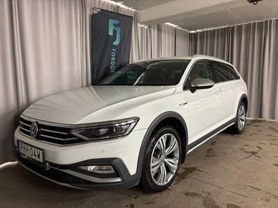 Vit Begagnad 2020 VW Passat Alltrack Kombi | 189 900 kr (Marknadspris)
