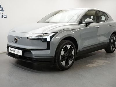 Grå Begagnad 2024 Volvo EX30 Single Motor SUV | 289 900 kr (Marknadspris)