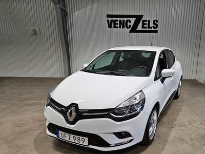 Vit Begagnad 2018 Renault Clio IV Halvkombi | 89 000 kr (Lite dyr)