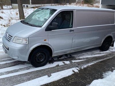 Begagnad VW T5 131 HK (96 kW) 2006 Van