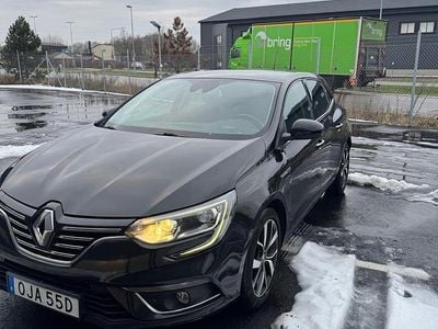 Begagnad Renault Mégane IV 140 HK (102 kW) 2019