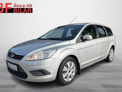 Grå Begagnad 2008 Ford Focus Trend Kombi | 39 500 kr (Dyr)
