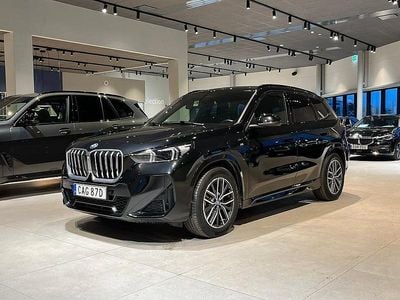 Svart Begagnad 2025 BMW X1 M Sport SUV | 509 000 kr (Marknadspris)
