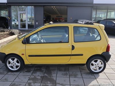 begagnad Renault Twingo 1.2 54hk Canvastak Taklucka Lemon Yellow