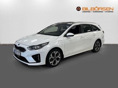 Vit Begagnad 2021 Kia Ceed Sportswagon Advance Kombi | 239 900 kr (Marknadspris)