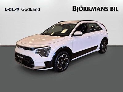 Vit Begagnad 2022 Kia Niro SUV | 329 000 kr
