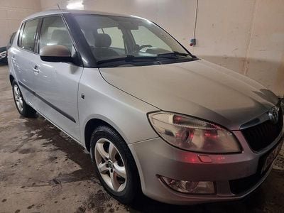 Silver Begagnad 2012 Skoda Fabia Elegance Halvkombi | 21 900 kr (Lite dyr)