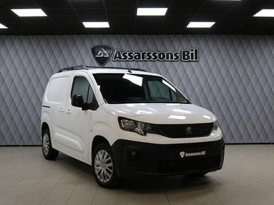 Begagnad Peugeot Partner 131 HK (96 kW) 2020 Vit Minibuss