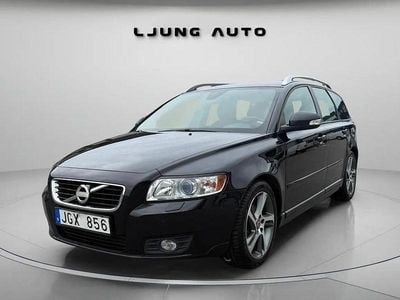 Begagnad Volvo V50 Momentum 116 HK (85 kW) 2012 Svart Kombi