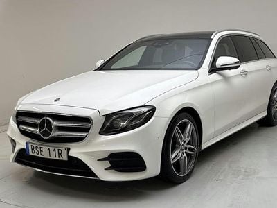 Vit Begagnad 2019 Mercedes E220 AMG line Kombi | 249 000 kr