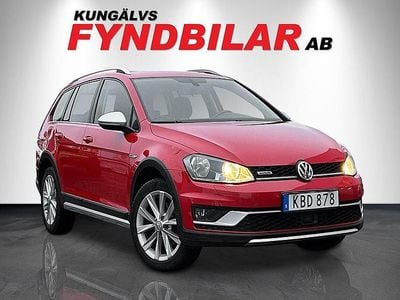 Begagnad VW Golf Alltrack 184 HK (135 kW) 2016 Röd Kombi
