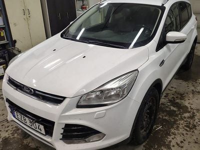 Begagnad 2014 Ford Kuga SUV | 108 000 kr (Marknadspris)