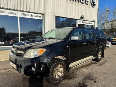 Svart Begagnad 2007 Toyota HiLux Pickup | 109 900 kr (Marknadspris)