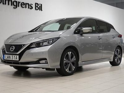 Begagnad Nissan Leaf Tekna 160 kW (218 HK) 2021 Grå/silver Halvkombi