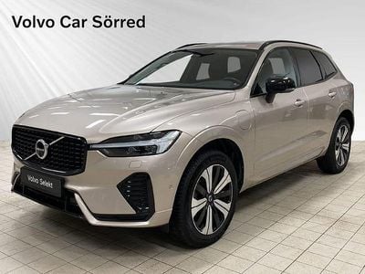 Grå Begagnad 2023 Volvo XC60 Plus SUV | 479 900 kr