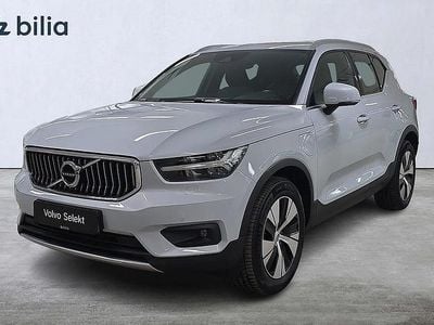 Silver Begagnad 2021 Volvo XC40 Inscription SUV | 329 000 kr (Bra pris)