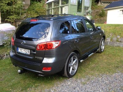 Grå metallic Begagnad 2007 Hyundai Santa Fe SUV | 29 000 kr (Marknadspris)