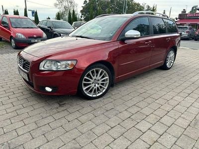Röd Begagnad 2011 Volvo V50 Momentum Kombi | 54 900 kr (Lite dyr)