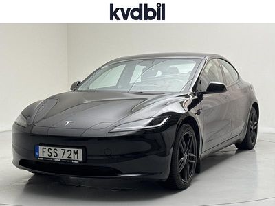 Begagnad Tesla Model 3 Long Range RWD 235 kW (320 HK) 2025 Svart Sedan
